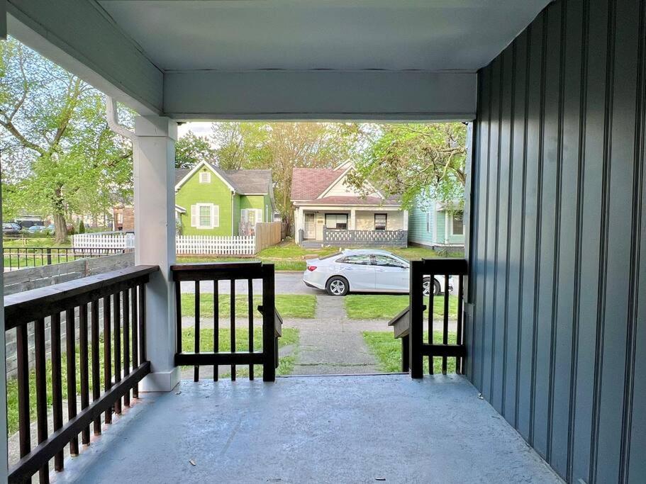Modern Style Home Near Dt Indy & Major Attractions Indianapolis Exterior photo